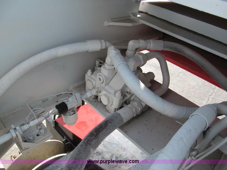 image for item E5610 1996 Koehring MCH-350D truck crane