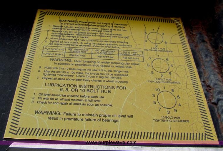 image for item E5634 1998 Texas-bragg 22' gooseneck trailer