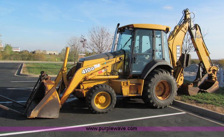 image for item E5643 2003 John Deere 410G backhoe