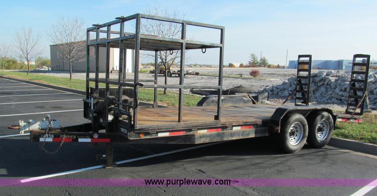 image for item E5644 2008 Maxey HD 20' equipment trailer