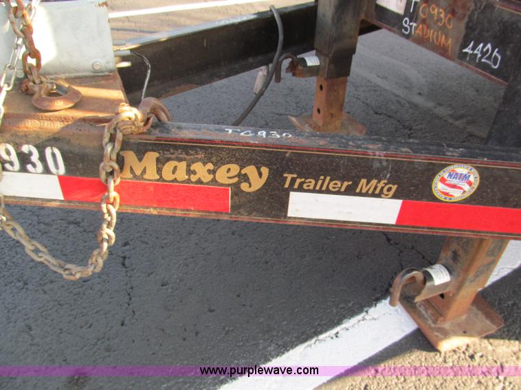 image for item E5644 2008 Maxey HD 20' equipment trailer