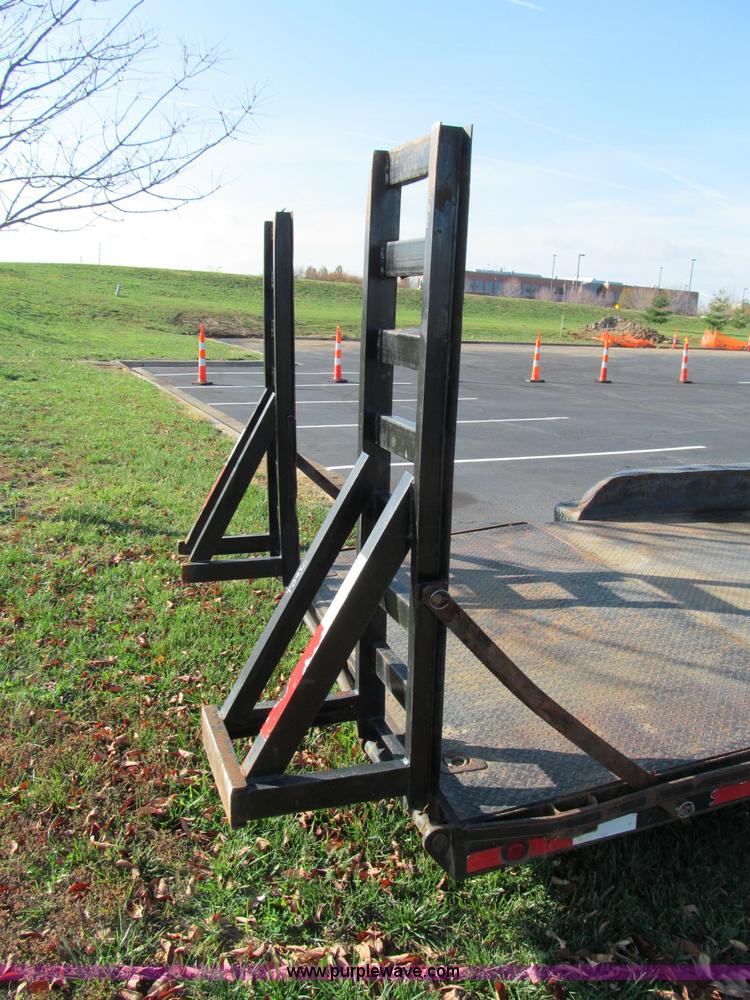 image for item E5644 2008 Maxey HD 20' equipment trailer