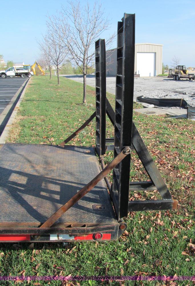 image for item E5644 2008 Maxey HD 20' equipment trailer