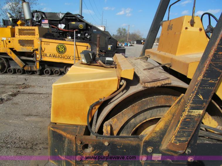 image for item E5650 Hypac C778A roller