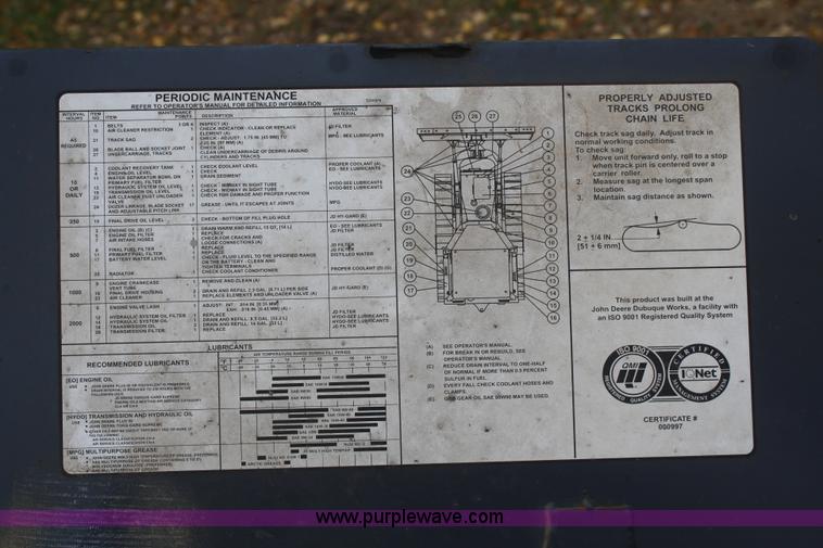 image for item F2520 2005 John Deere 450J LGP dozer