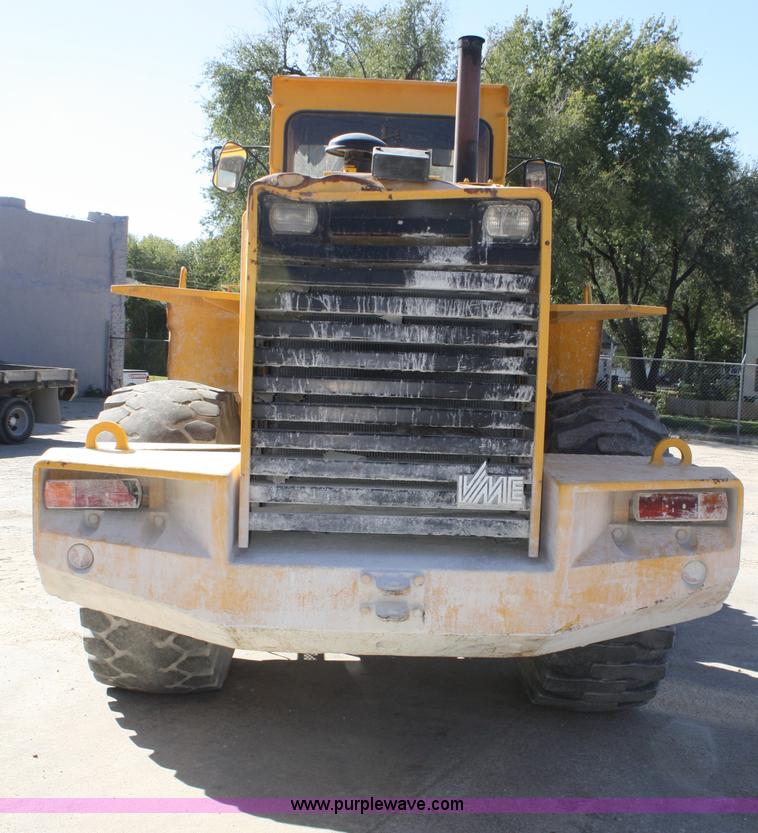 image for item F2610 1990 Michigan / Volvo L120 wheel loader