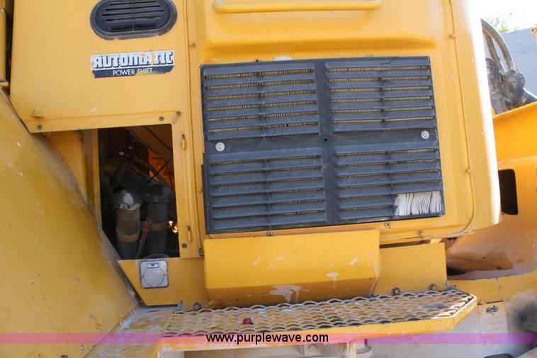 image for item F2610 1990 Michigan / Volvo L120 wheel loader