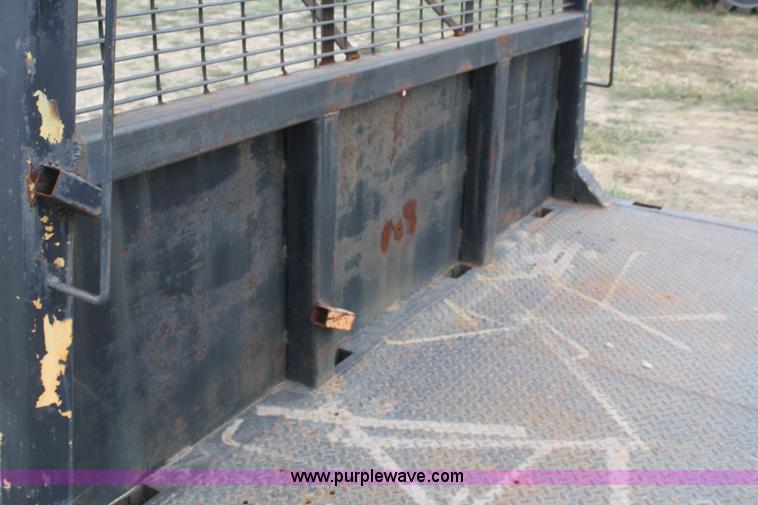image for item F2612 Steel flatbed