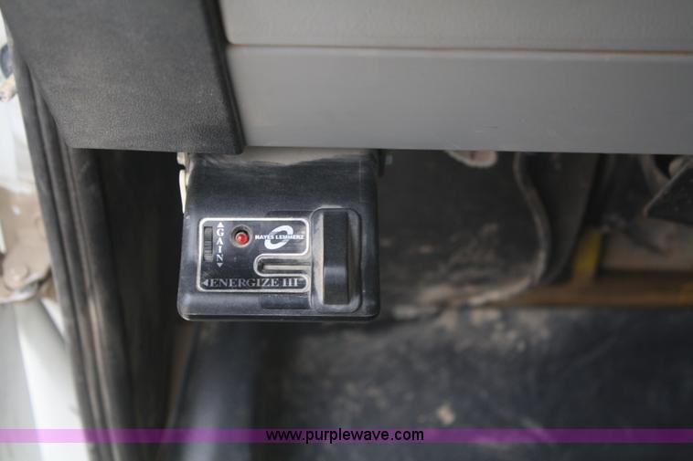 image for item F2640 1998 Freightliner FL50 service truck