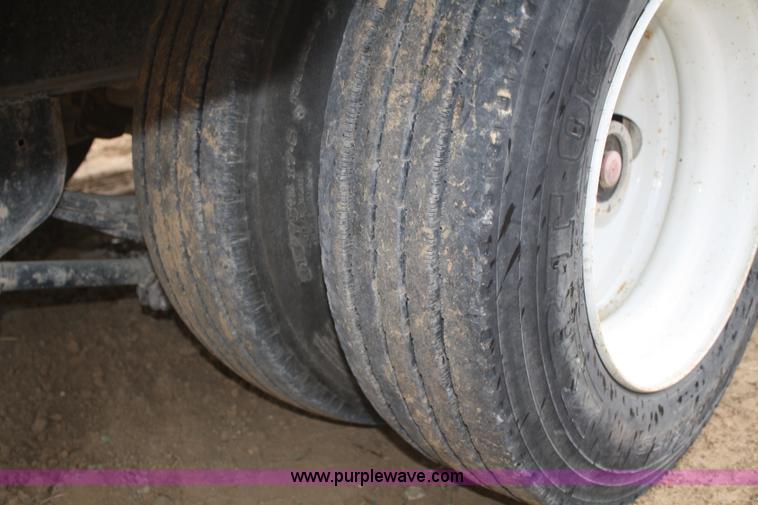 image for item F2642 2006 Pitts TA20T trailer