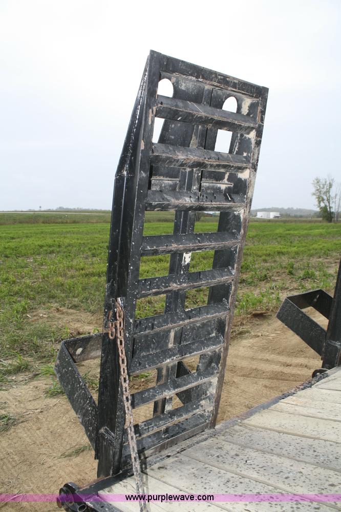 image for item F2642 2006 Pitts TA20T trailer