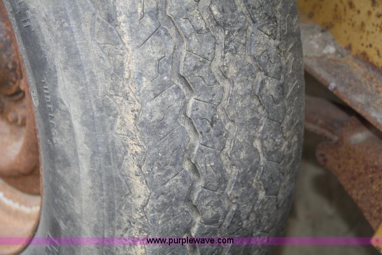 image for item F2646 1995 Redi Haul trailer