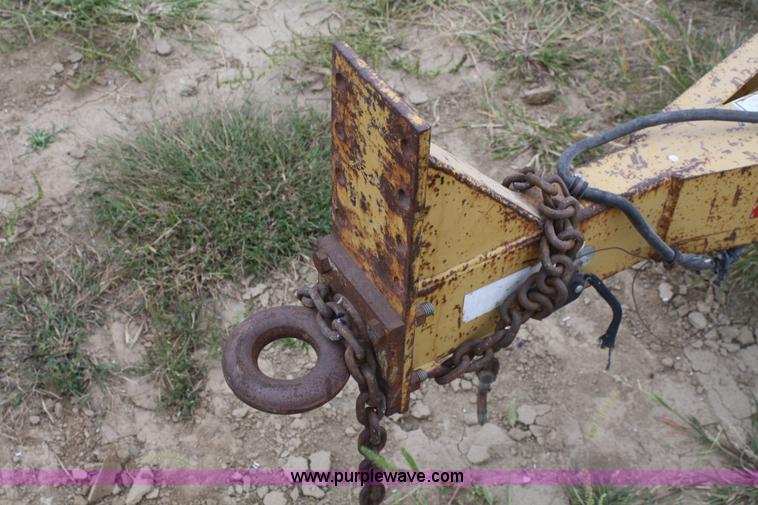 image for item F2647 1998 Redi Haul 17' trailer