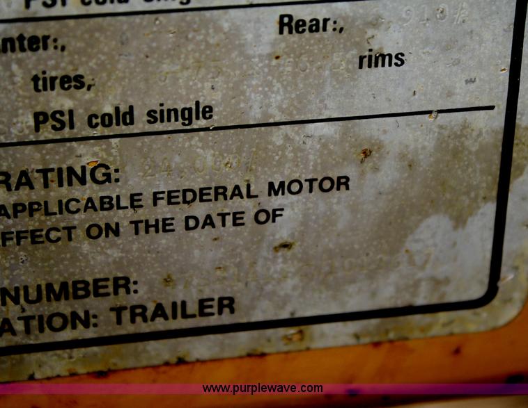 image for item F2647 1998 Redi Haul 17' trailer