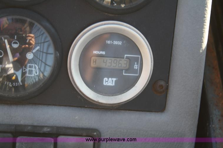 image for item F2698 2003 Caterpillar TH63 telehandler