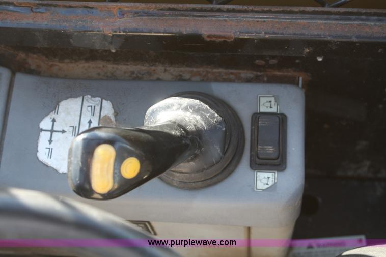 image for item F2698 2003 Caterpillar TH63 telehandler