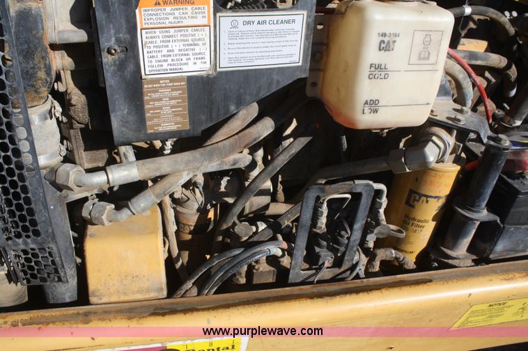 image for item F2698 2003 Caterpillar TH63 telehandler