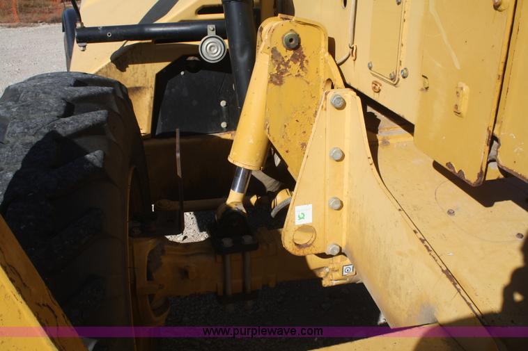 image for item F2698 2003 Caterpillar TH63 telehandler