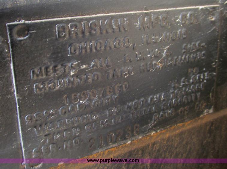 image for item F3053 2000 GMC C7500 digger derrick truck