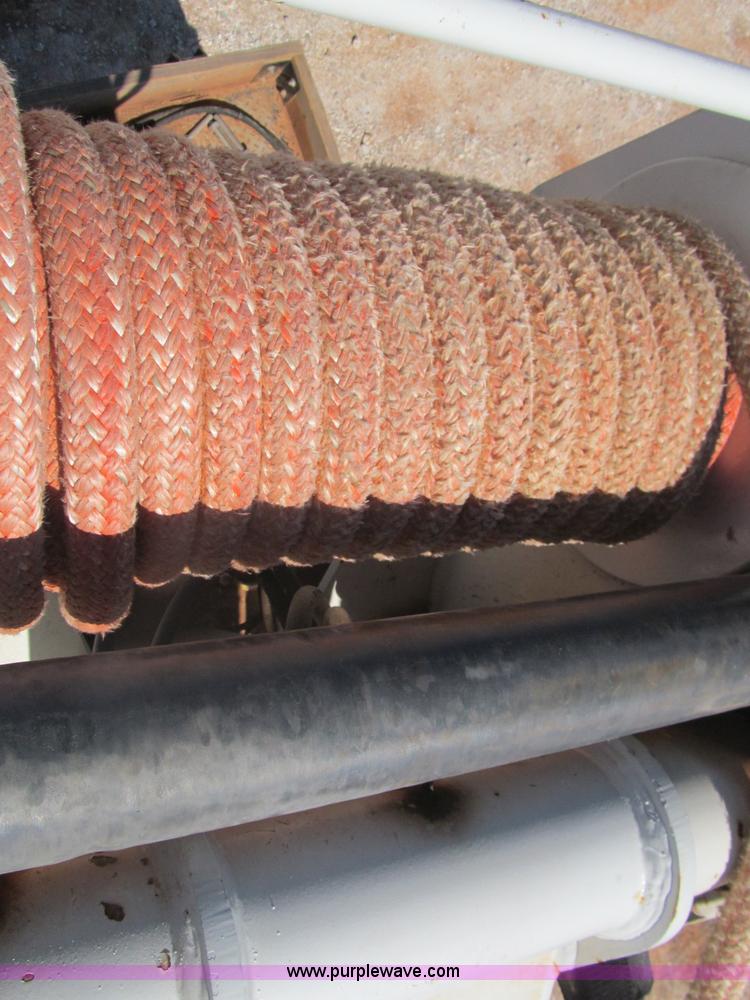 image for item F3053 2000 GMC C7500 digger derrick truck