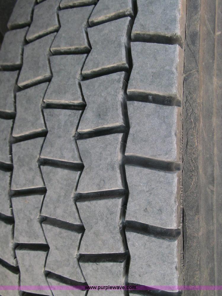 image for item F3057 1992 Capacity TJ4000 yard truck