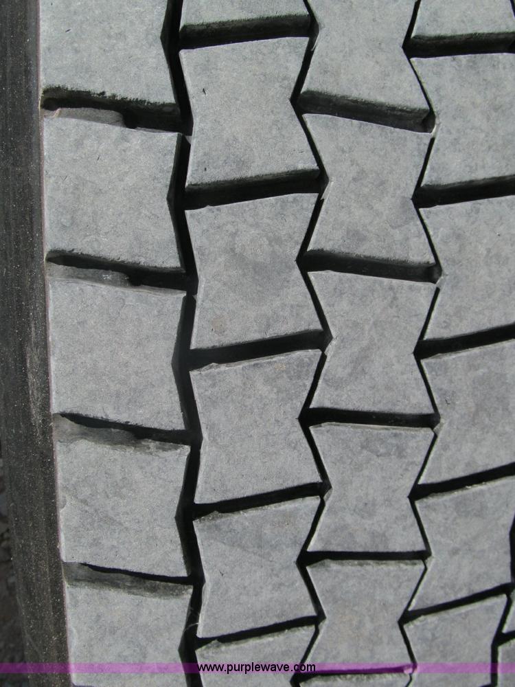 image for item F3057 1992 Capacity TJ4000 yard truck