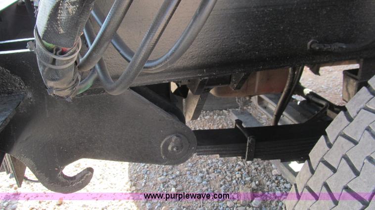 image for item F3057 1992 Capacity TJ4000 yard truck