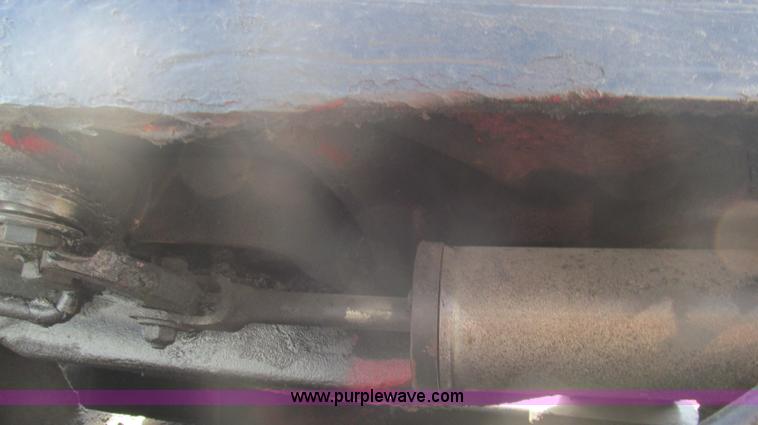 image for item F3057 1992 Capacity TJ4000 yard truck