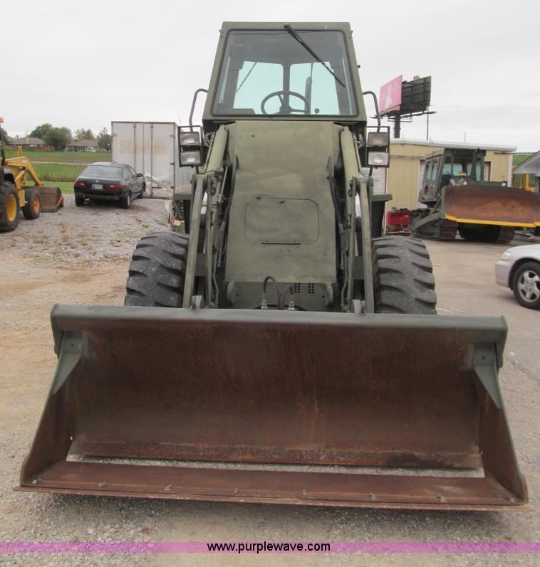 image for item F3060 1990 Case W14C wheel loader