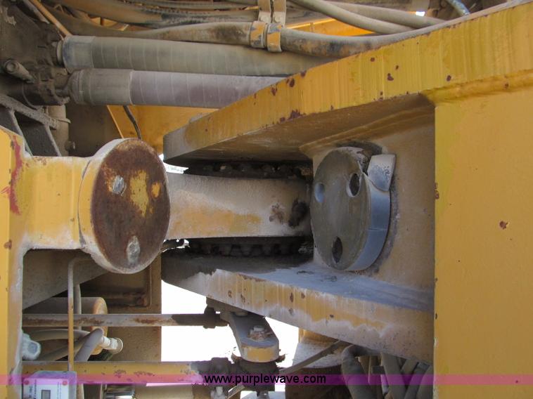 image for item F4609 Dresser 570 wheel loader