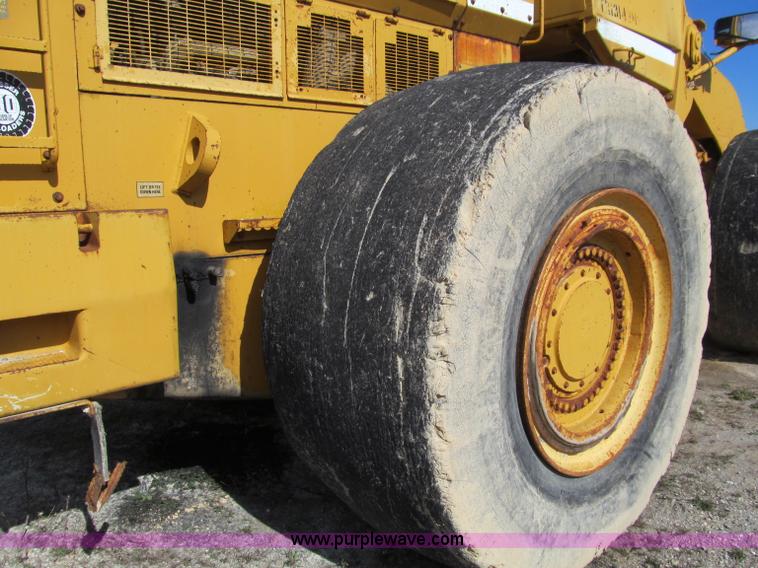 image for item F4609 Dresser 570 wheel loader