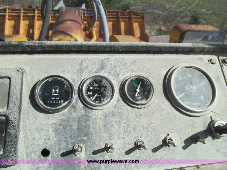 image for item F4609 Dresser 570 wheel loader