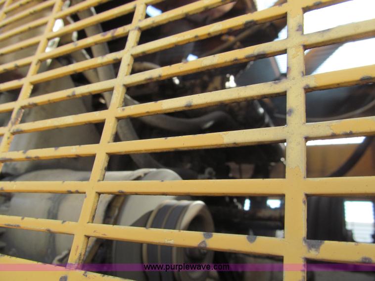 image for item F4609 Dresser 570 wheel loader