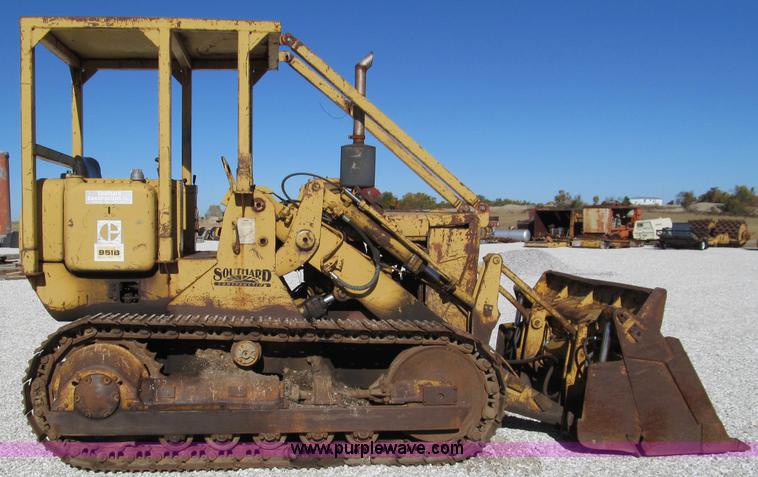 image for item F4618 1971 Caterpillar 951B track loader