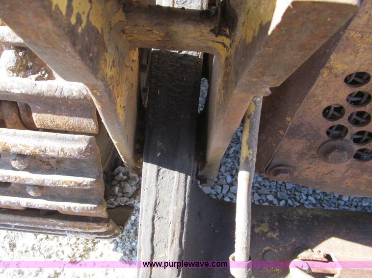 image for item F4618 1971 Caterpillar 951B track loader