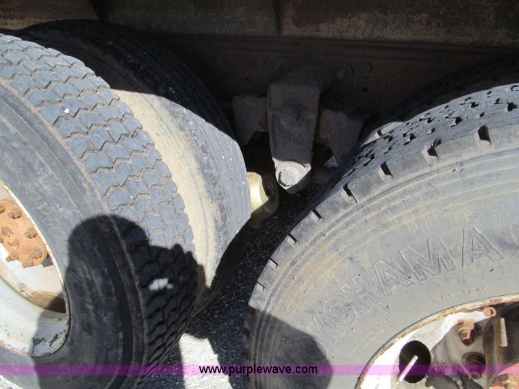 image for item F4619 1978 GMC General dump truck