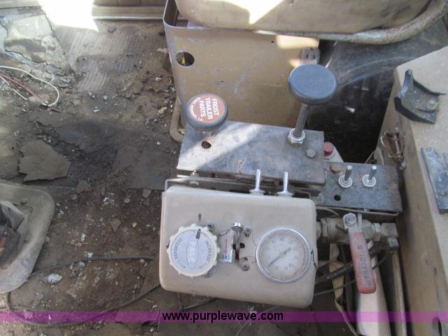 image for item F4619 1978 GMC General dump truck