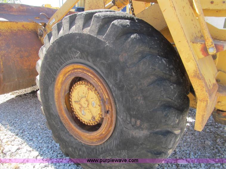 image for item F4624 Fiat-Allis FR20 wheel loader