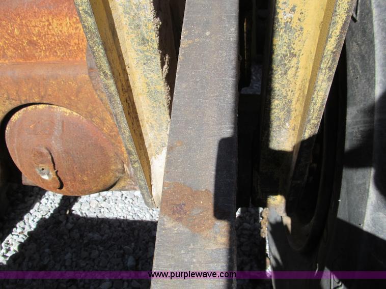 image for item F4624 Fiat-Allis FR20 wheel loader