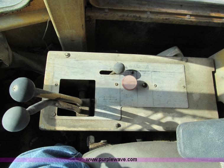 image for item F4624 Fiat-Allis FR20 wheel loader