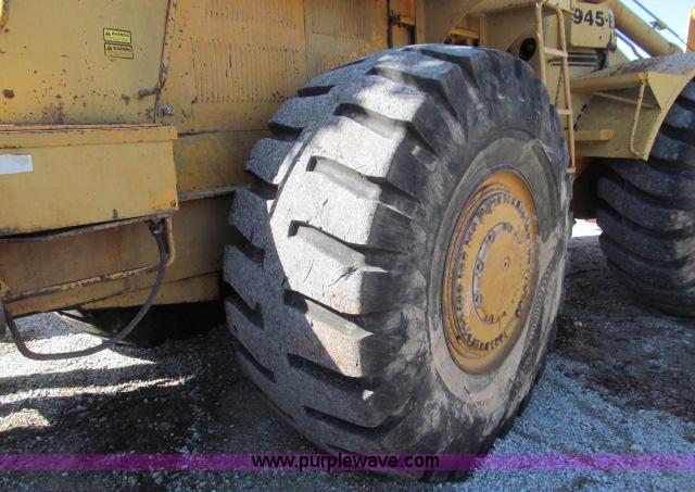 image for item F4626 Fiat-Allis 945B wheel loader