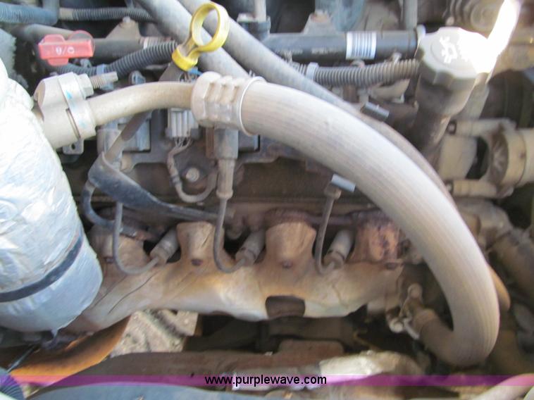 image for item F5545 2003 Chevrolet Silverado K2500HD Extended Cab pickup truck