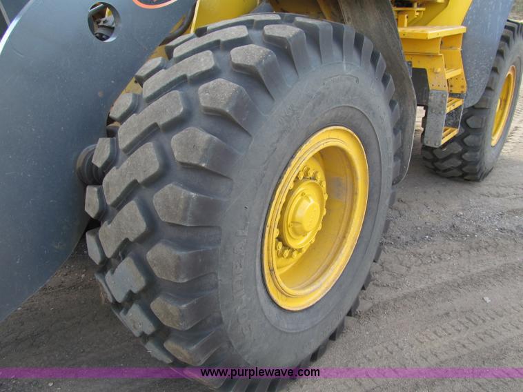 image for item F5546 2008 Volvo L90F wheel loader