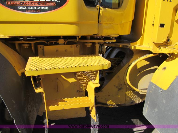 image for item F5546 2008 Volvo L90F wheel loader