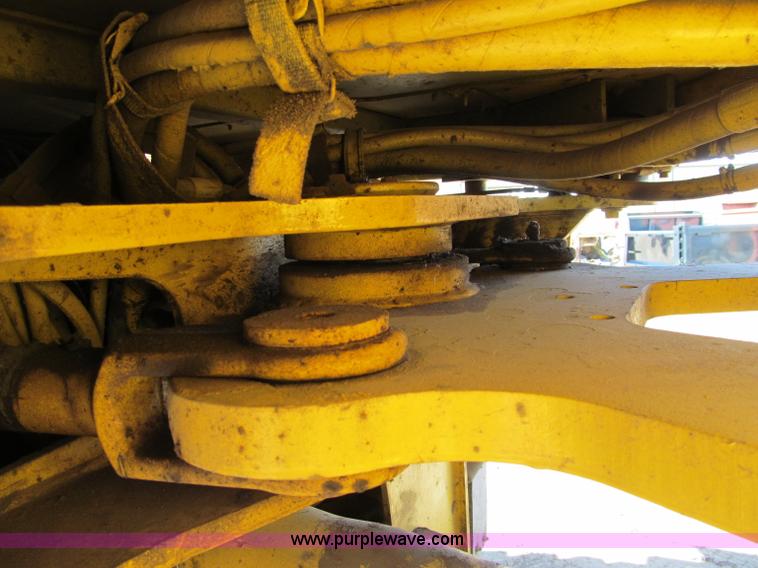 image for item F5546 2008 Volvo L90F wheel loader