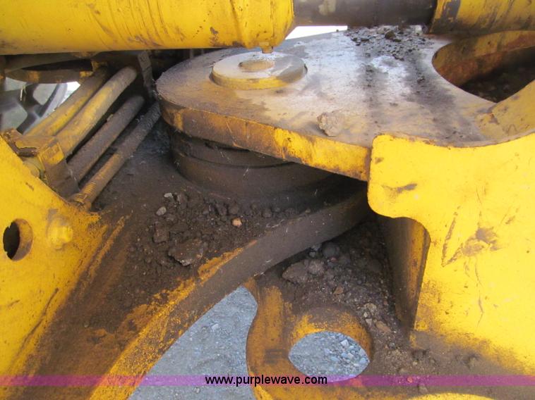 image for item F5546 2008 Volvo L90F wheel loader