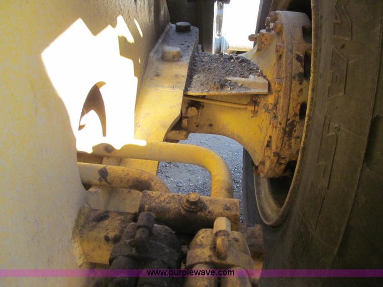 image for item F5546 2008 Volvo L90F wheel loader