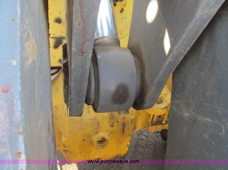 image for item F5546 2008 Volvo L90F wheel loader