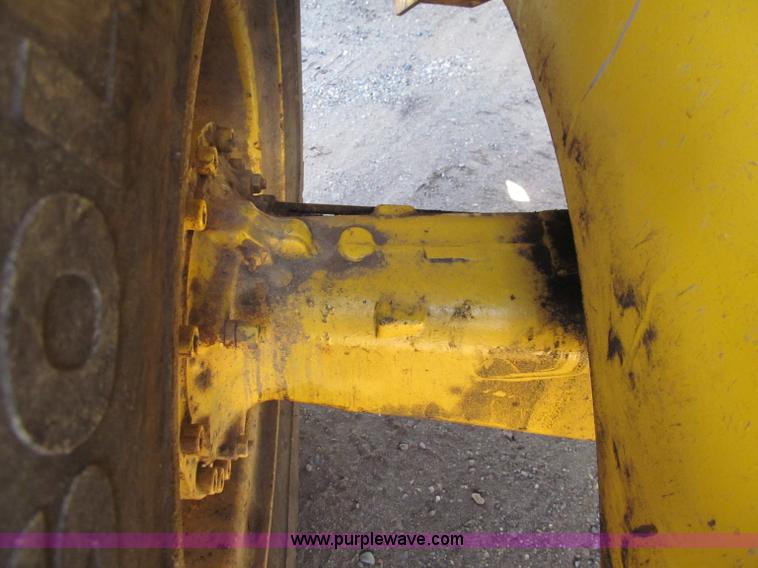 image for item F5546 2008 Volvo L90F wheel loader