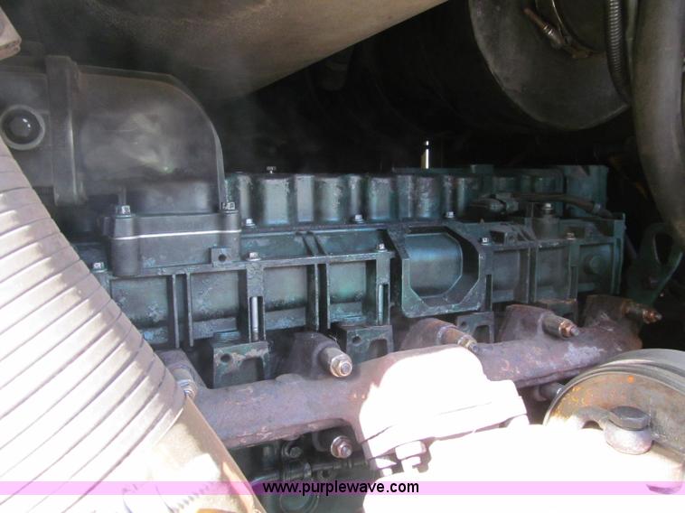 image for item F5546 2008 Volvo L90F wheel loader